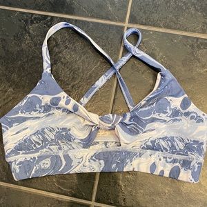 2/20$ COTTON ON New without tag sports bra